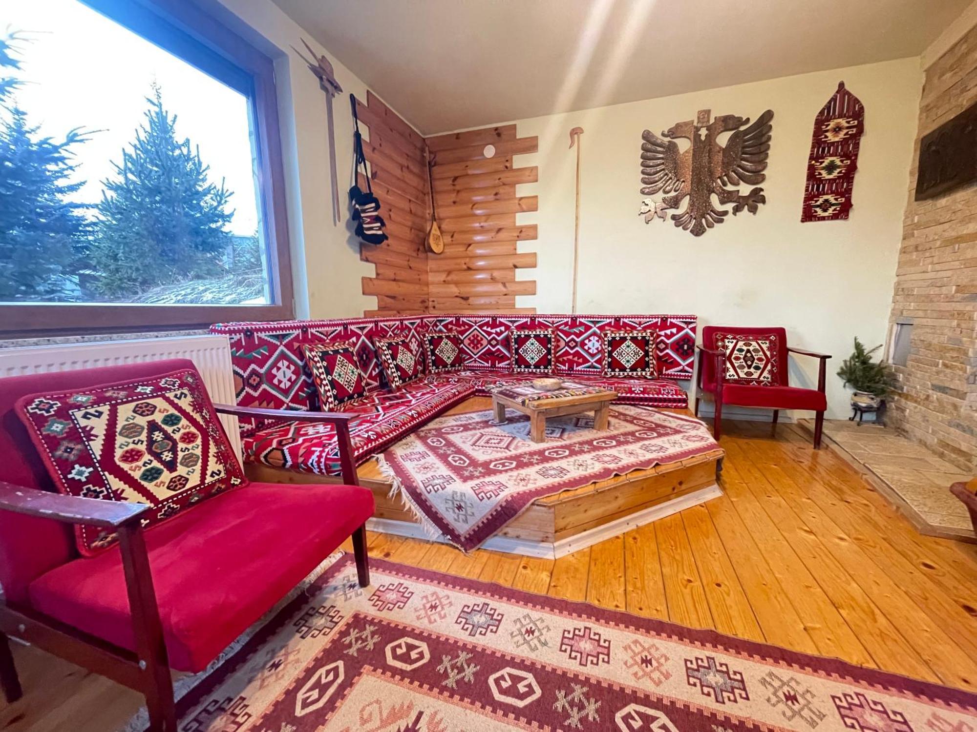 Villa 80 Kodra E Diellit Тетово Екстериор снимка